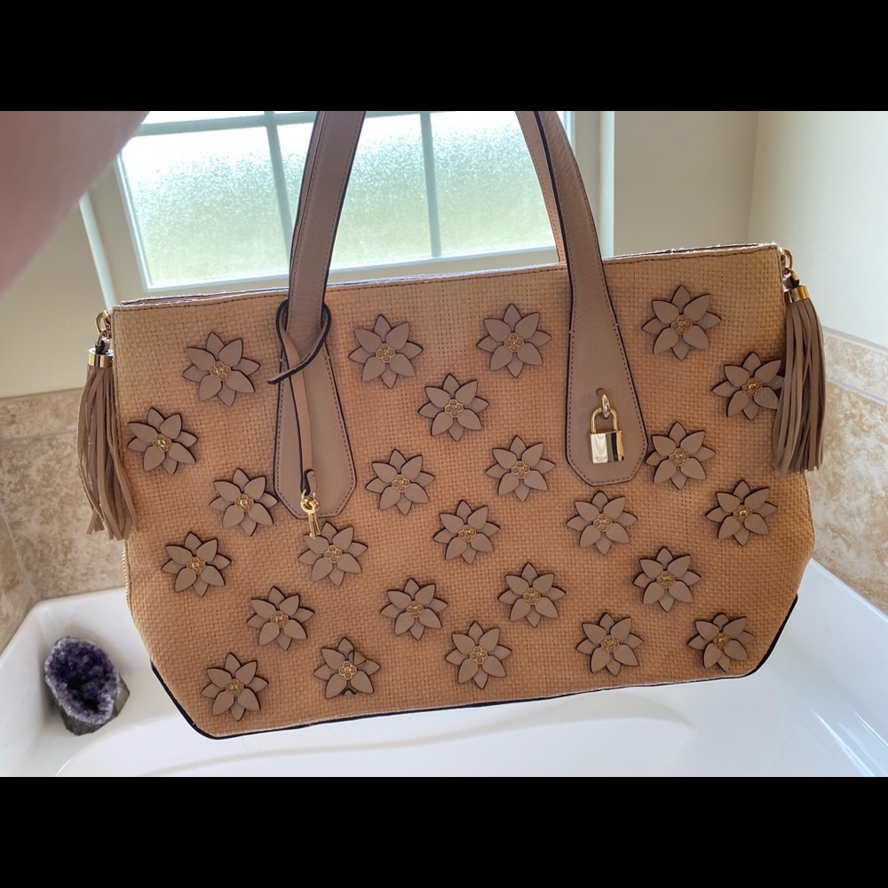 Henri bendel bag